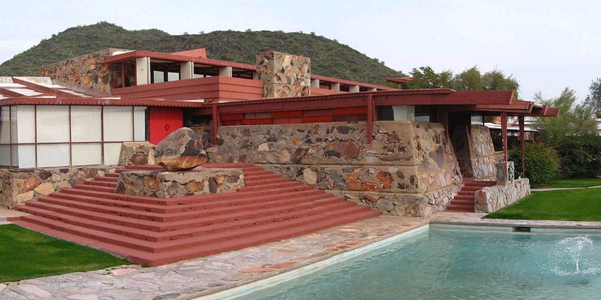 Outside of the taliesin west tours
