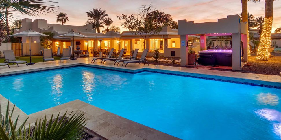 scottsdale vacation rental for large groups